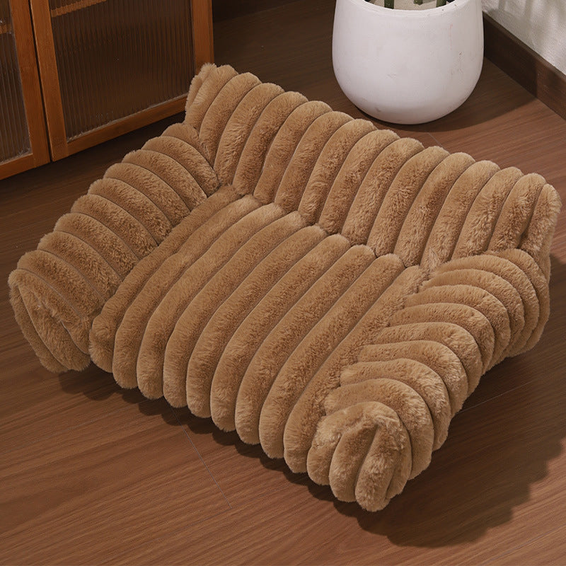 Cozy Sofa Pet Bed – Ultra Soft Protective Lounger for Dogs & Cats